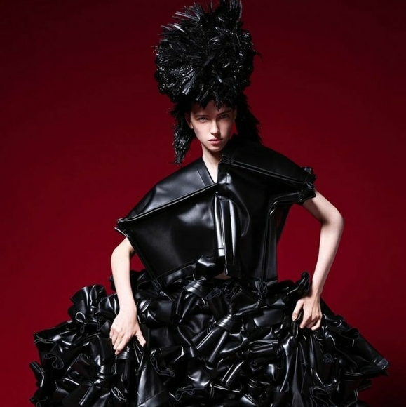 Comme des Garçons AW24 Runway Top NWT - Picture 9 of 10